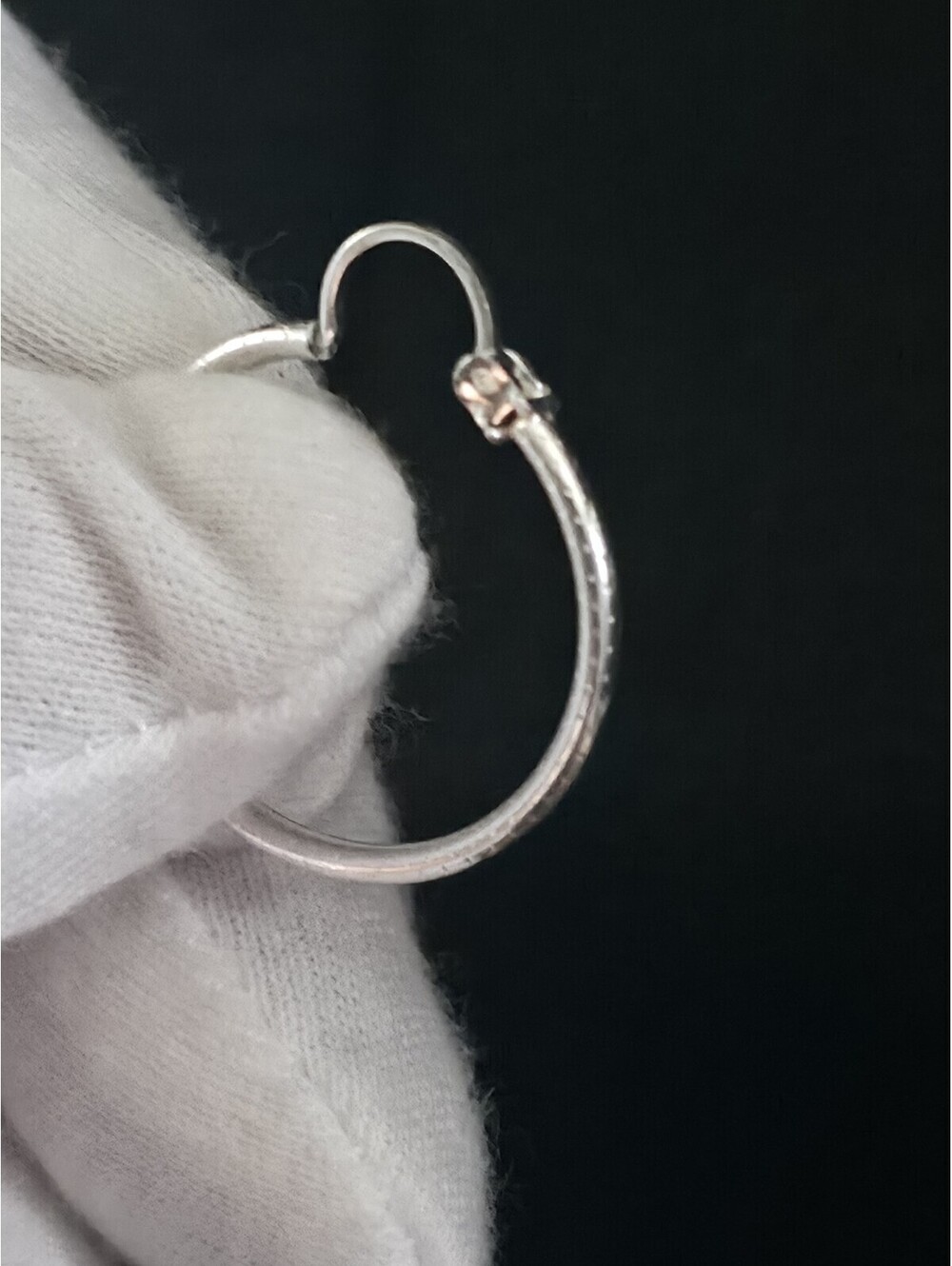 1" Diamond Cut Sterling Silver Hoops - Picture 4 of 7